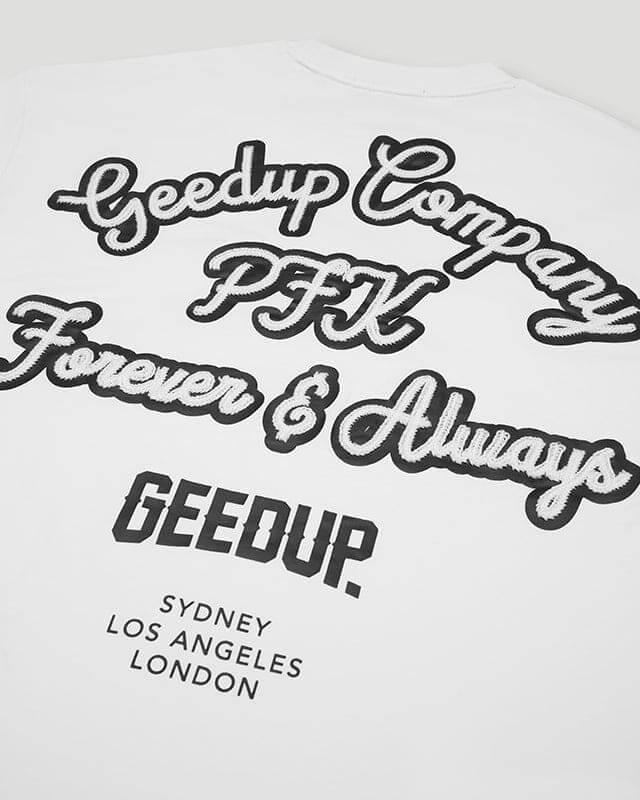 GEEDUP Company 'White/Navy’ T-Shirt (Spring Del.1/23) - SOLE AU