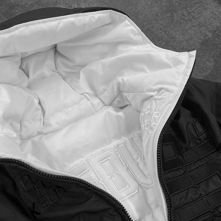GEEDUP Core Logo Reversible Puffer Jacket Black/White (Winter INJ.1/23) - SOLE AU
