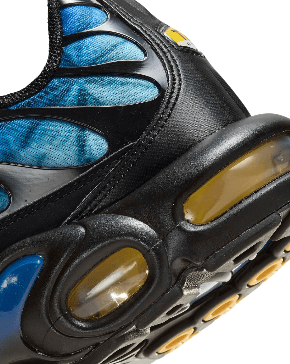 Nike air max plus floral hot sale